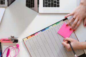 Czy warto specjalizować się w konkretnym obszarze podczas studiów?